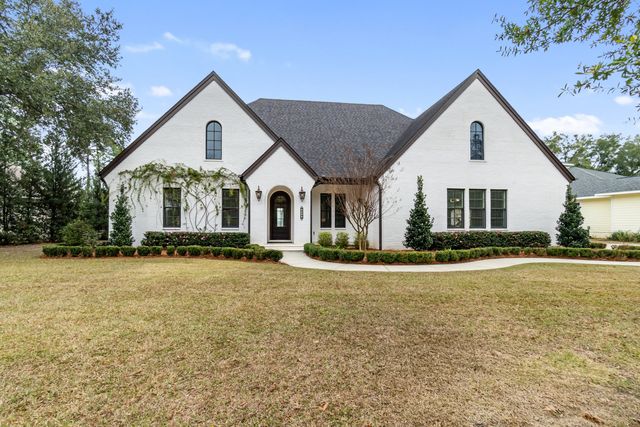 3940 Plantation Cove Court, Milton, FL 32583