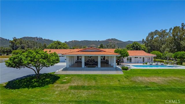 26465 Douglas Avenue, Murrieta, CA 92562