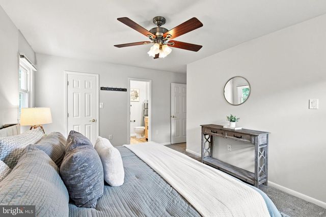 3071 WHITE BIRCH CT, Fairfax, VA 22031