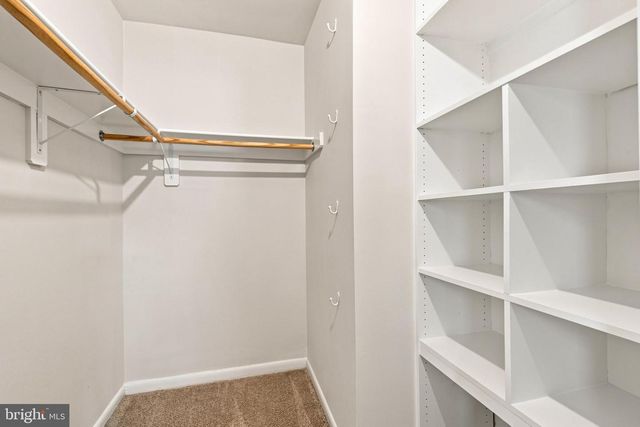3071 WHITE BIRCH CT, Fairfax, VA 22031