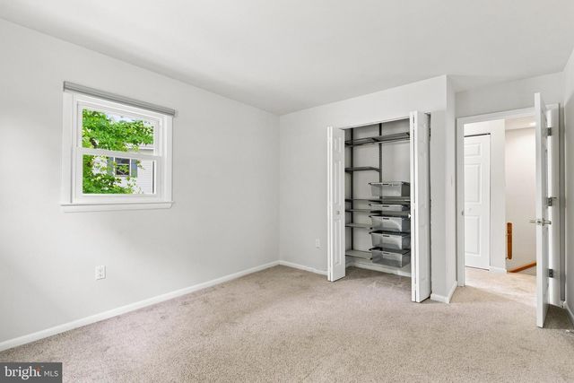 3071 WHITE BIRCH CT, Fairfax, VA 22031