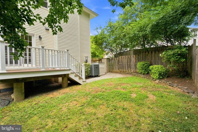 3071 WHITE BIRCH CT, Fairfax, VA 22031