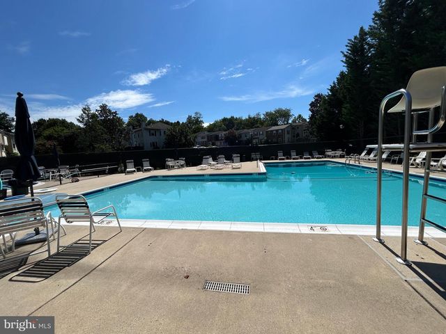 3071 WHITE BIRCH CT, Fairfax, VA 22031