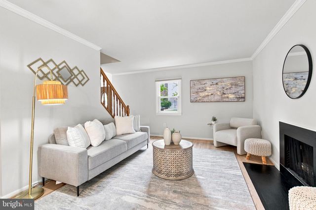 3071 WHITE BIRCH CT, Fairfax, VA 22031