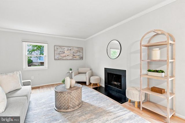 3071 WHITE BIRCH CT, Fairfax, VA 22031