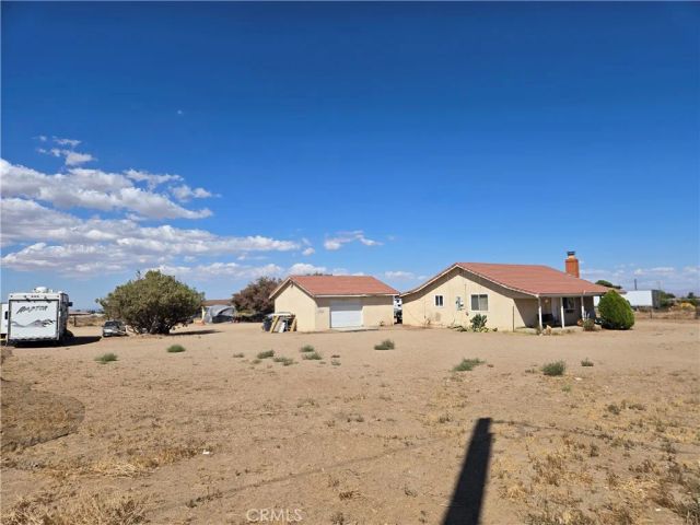 9760 Phelan Road, Oak Hills, CA 92344