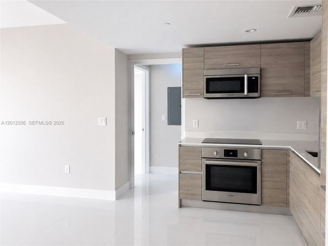 1300 S Miami Ave 4507, Miami, FL 33130
