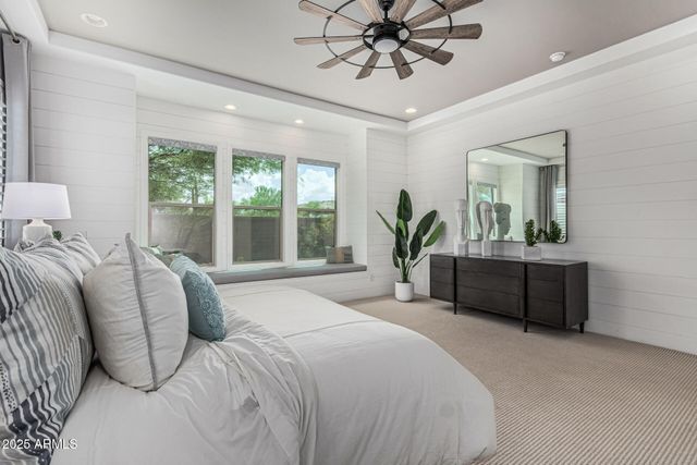 16373 W BEAUTIFUL Lane, Goodyear, AZ 85338