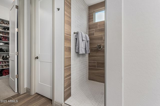 16373 W BEAUTIFUL Lane, Goodyear, AZ 85338