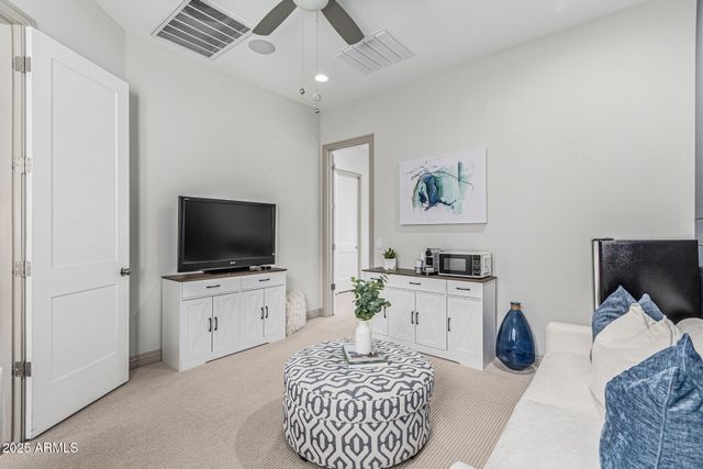 16373 W BEAUTIFUL Lane, Goodyear, AZ 85338