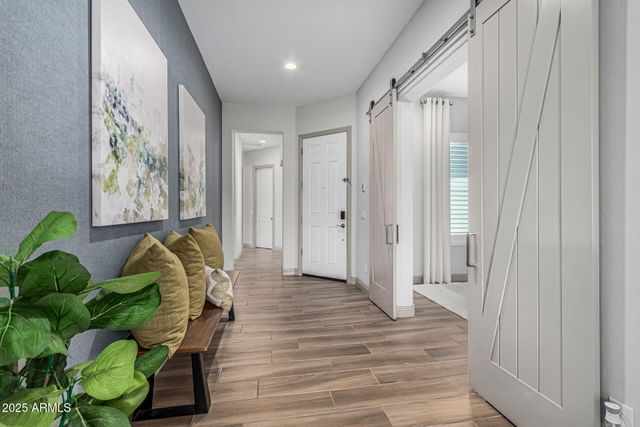 16373 W BEAUTIFUL Lane, Goodyear, AZ 85338