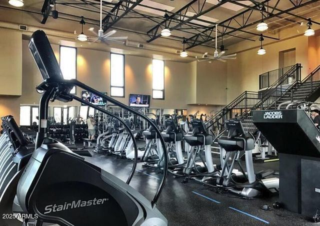 16373 W BEAUTIFUL Lane, Goodyear, AZ 85338