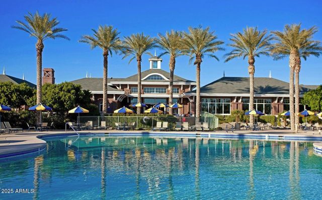 16373 W BEAUTIFUL Lane, Goodyear, AZ 85338