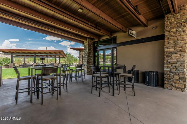 16373 W BEAUTIFUL Lane, Goodyear, AZ 85338