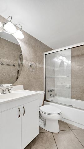 6655 W Broward Blvd 309, Plantation, FL 33317