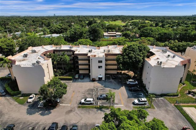 6655 W Broward Blvd 309, Plantation, FL 33317