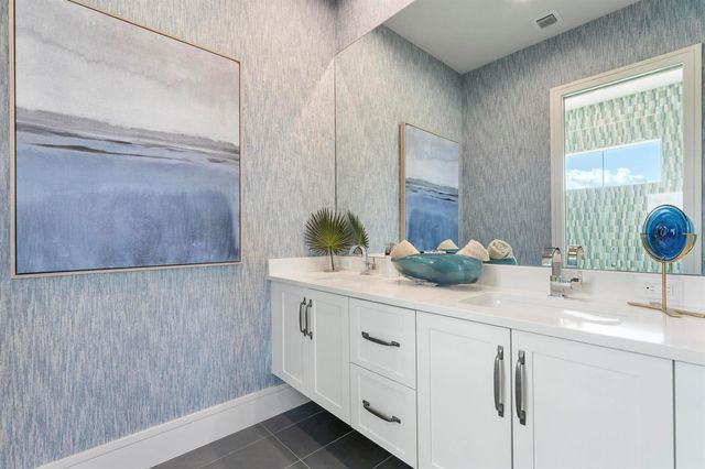 106 SE Via San Marino, Port St. Lucie, FL 34984