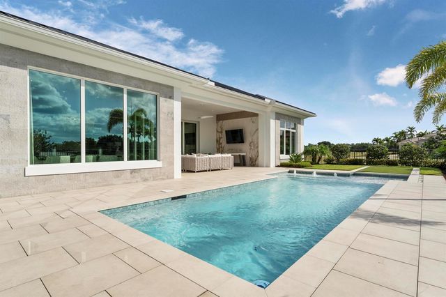 106 SE Via San Marino, Port St. Lucie, FL 34984
