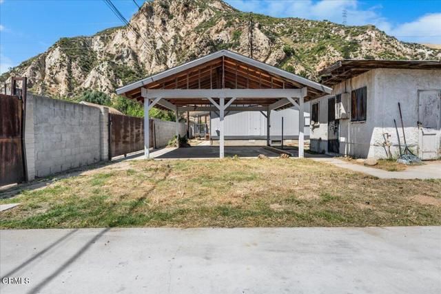 952 N Main Street, Piru, CA 93040
