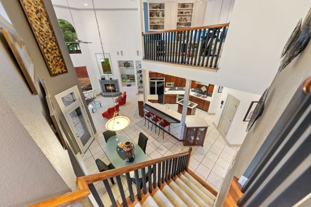 9121 Thornridge Drive, North Richland Hills, TX 76182