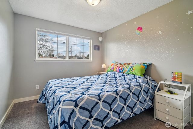 15720 120th Avenue SE, Renton, WA 98058