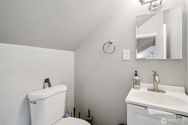 15720 120th Avenue SE, Renton, WA 98058