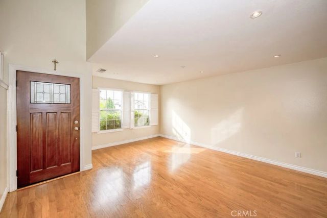 12200 Crest Avenue, Sylmar, CA 91342