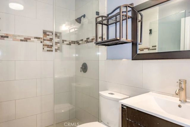 12200 Crest Avenue, Sylmar, CA 91342