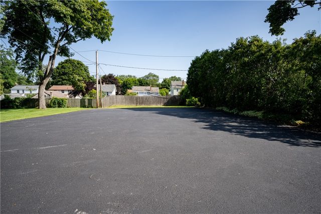 128 Empire Boulevard, Irondequoit, NY 14609