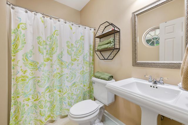 720 Miller Cove, Benton, AR 72019