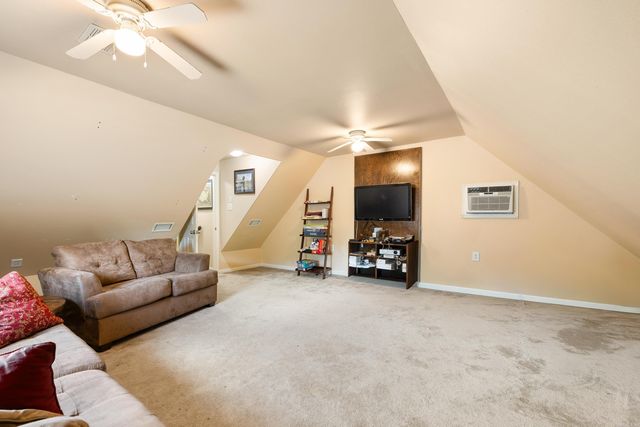 720 Miller Cove, Benton, AR 72019