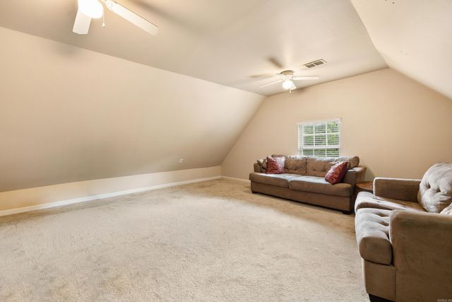 720 Miller Cove, Benton, AR 72019