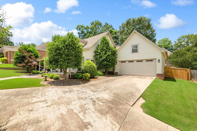 720 Miller Cove, Benton, AR 72019