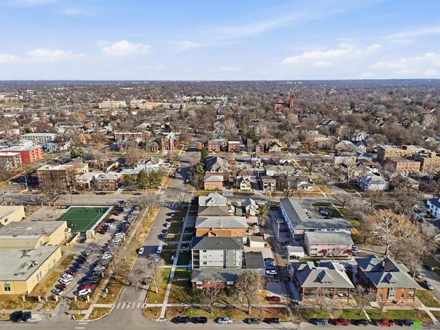 1501 F Street, Lincoln, NE 68508