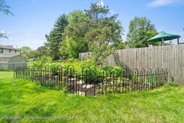 1549 Catalina Drive, Holt, MI 48842
