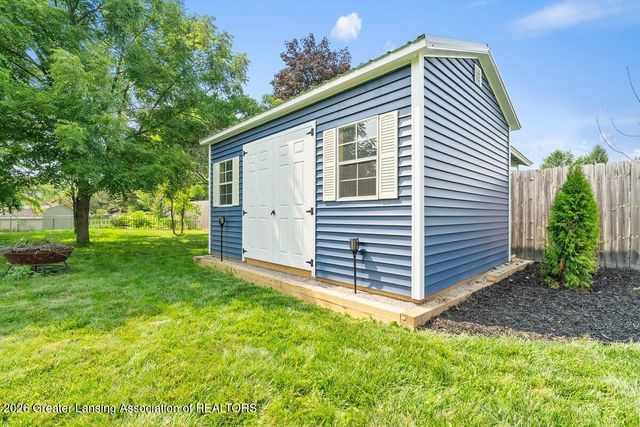 1549 Catalina Drive, Holt, MI 48842