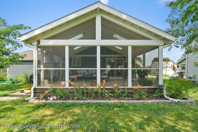 1549 Catalina Drive, Holt, MI 48842