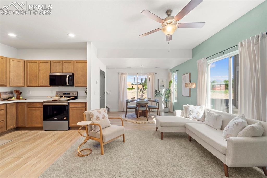 1947 Dawkins View, Colorado Springs, CO 80910 — photo 5