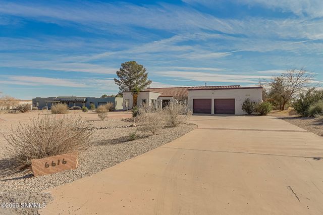6616 Vista Hermosa, Las Cruces, NM 88007