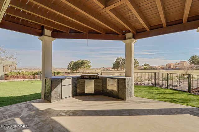 6616 Vista Hermosa, Las Cruces, NM 88007