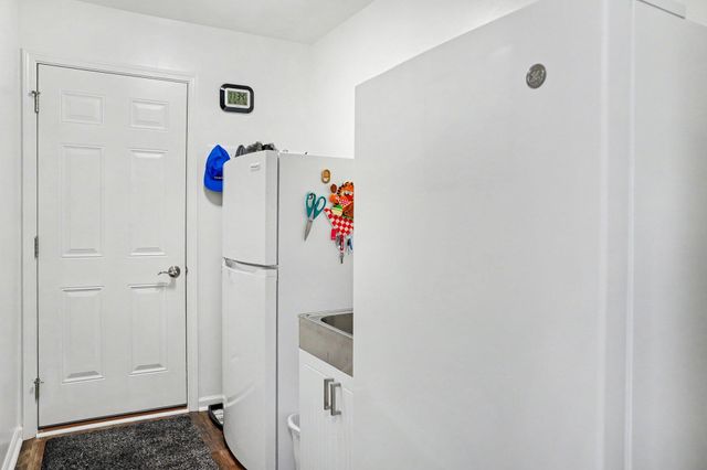 58536 Silvergrass Avenue, Mattawan Vllg, MI 49071