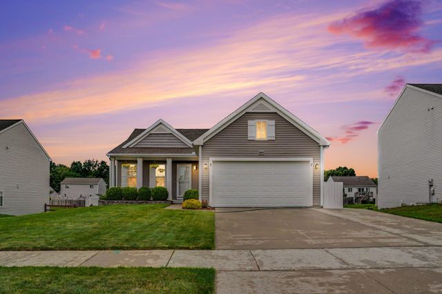 58536 Silvergrass Avenue, Mattawan Vllg, MI 49071