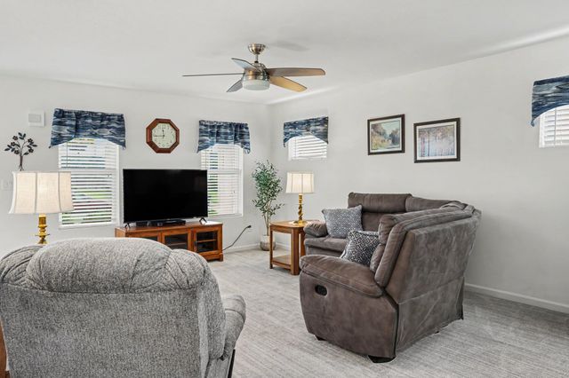 58536 Silvergrass Avenue, Mattawan Vllg, MI 49071