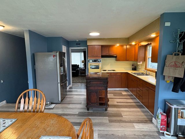 2534 Lake Shore Drive, Niles, MI 49120