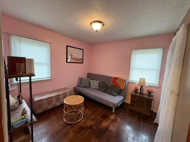 2534 Lake Shore Drive, Niles, MI 49120