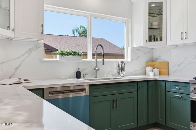 13856 Lyle Street, Sylmar, CA 91342