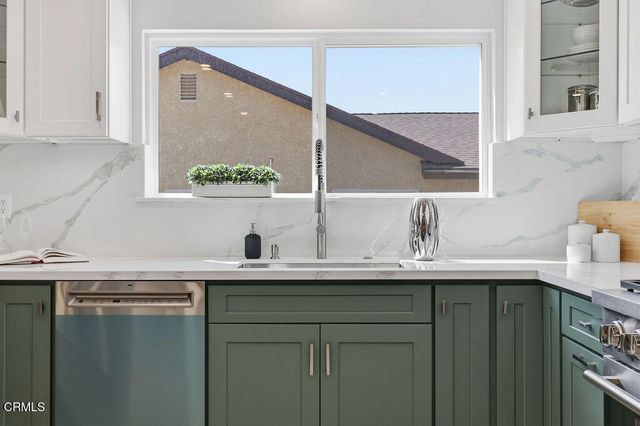 13856 Lyle Street, Sylmar, CA 91342