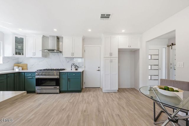 13856 Lyle Street, Sylmar, CA 91342