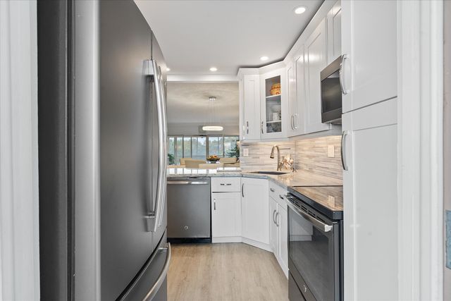 1319 E Hillsboro Boulevard 214, Deerfield Beach, FL 33441