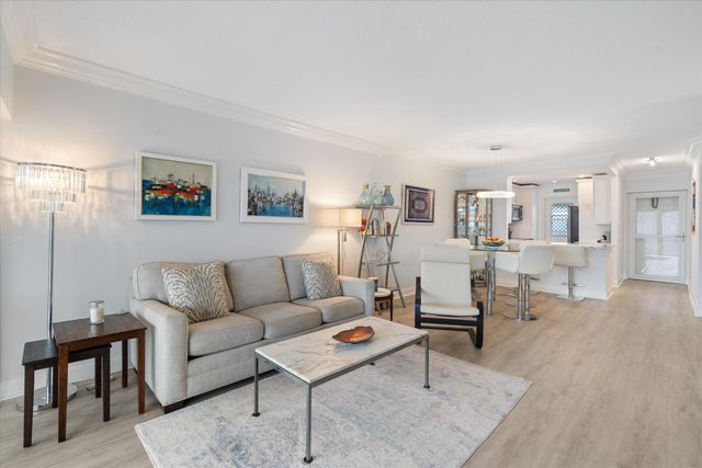 1319 E Hillsboro Boulevard 214, Deerfield Beach, FL 33441